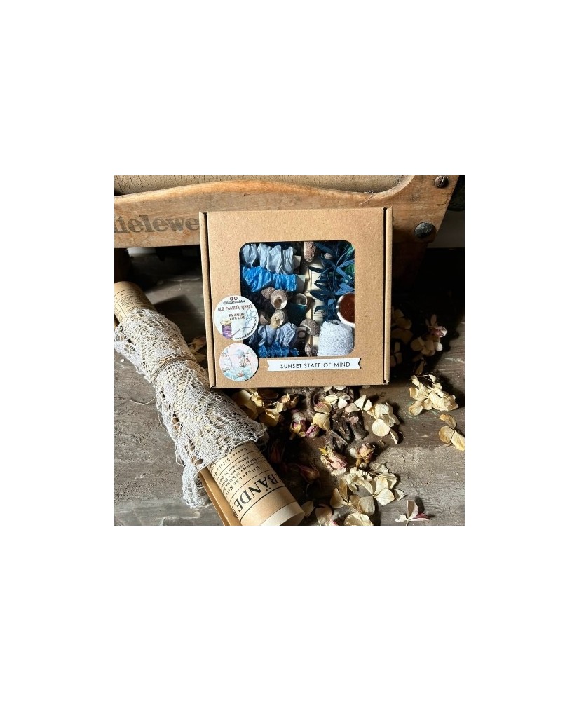 Vintage BLUE Crinkle Ribbon Box