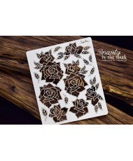 Beauty in the Dark – Openwork Roses – set 14.5x17cm
