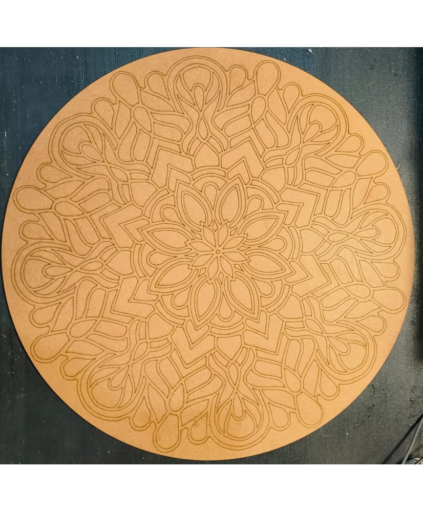 Mandala - 40cm The Dancer